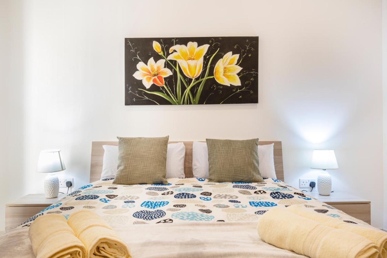 H2 -Modern And Spacious 3 Bedroom Apartment San Gwann Exterior photo